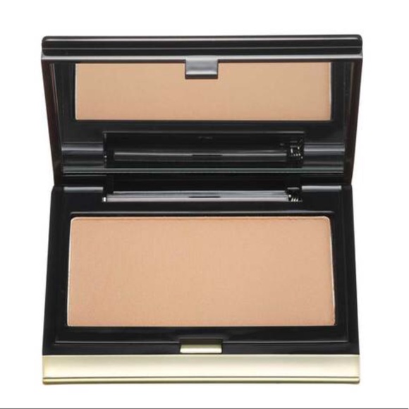 Kevyn Aucoin - The Sculpting Powder - Picture 2 of 7